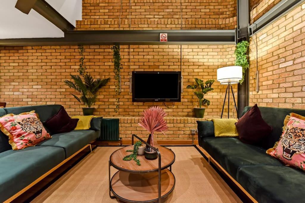 Spacious 2 Bed Urban Jungle Flat, Central London Kültér fotó