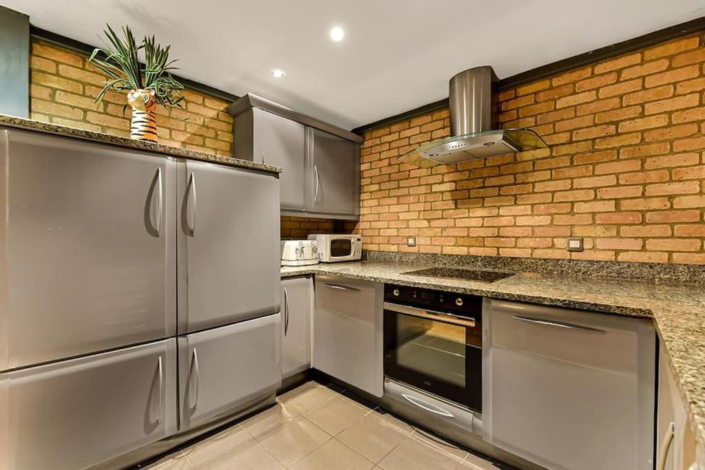 Spacious 2 Bed Urban Jungle Flat, Central London Kültér fotó
